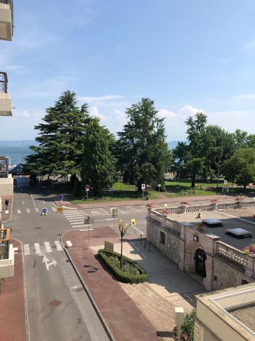 Appartement. La Coupole 2 Pieces Avec Vue Évian-les-Bains Extérieur photo